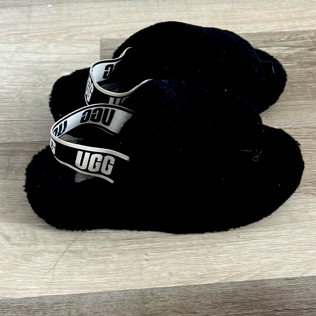 Ugg Yeah Slides